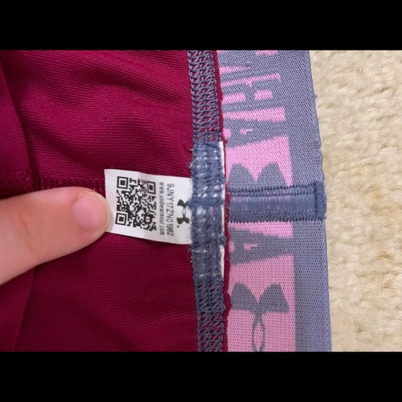 under armour compression shorts - Picture 2 of 3